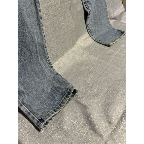Calvin Klein VTG 90's Women's Double Stonewash Jean SZ 10 Inseam Union Lightwash - Picture 2 of 12